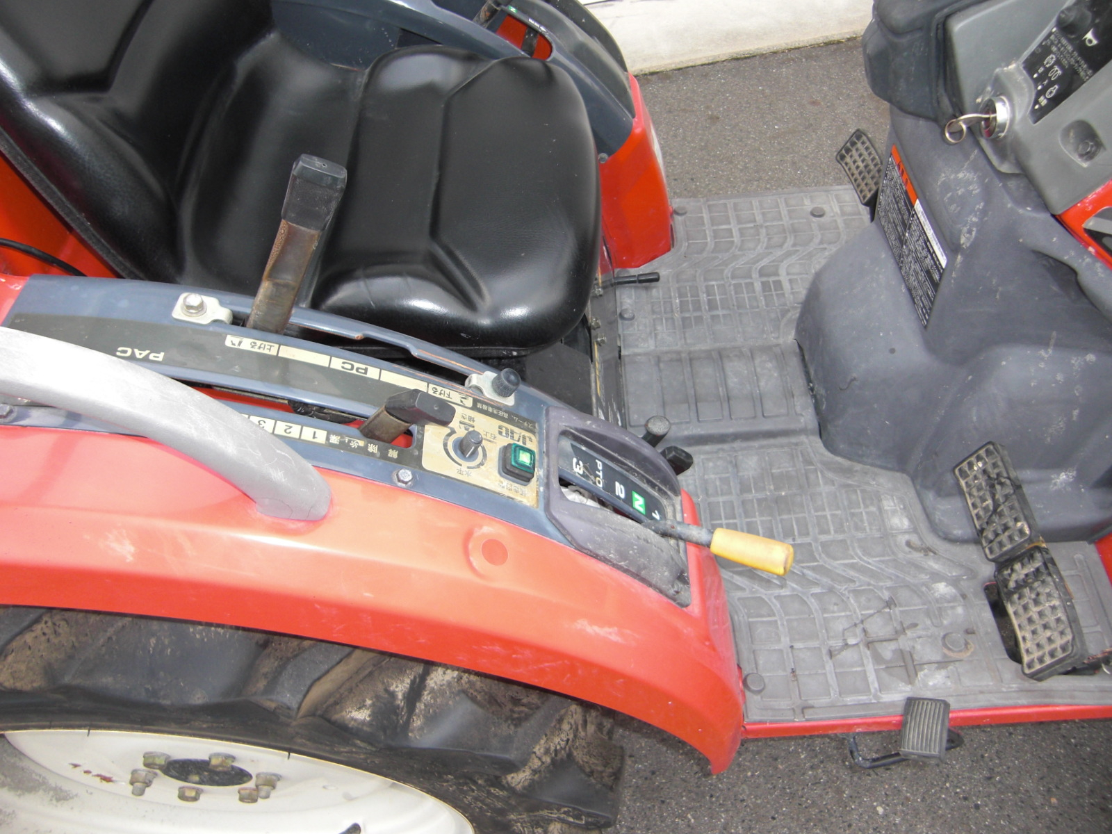 トラクター MTZ18PJS3 写真５