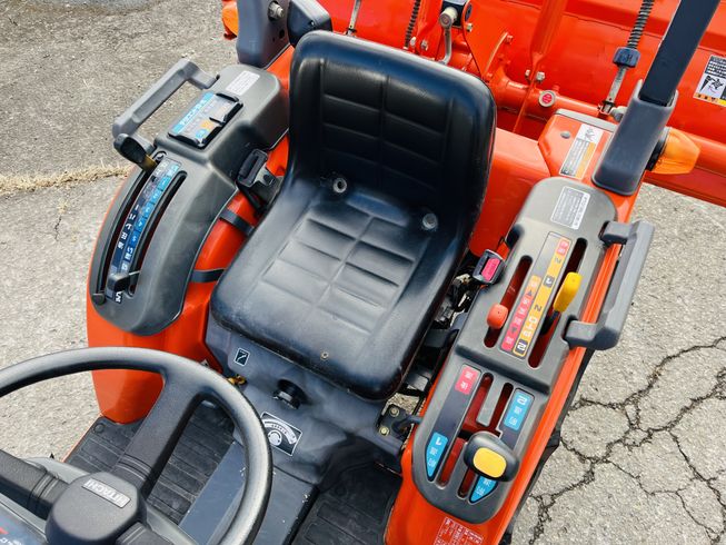 トラクター CTX175 写真７