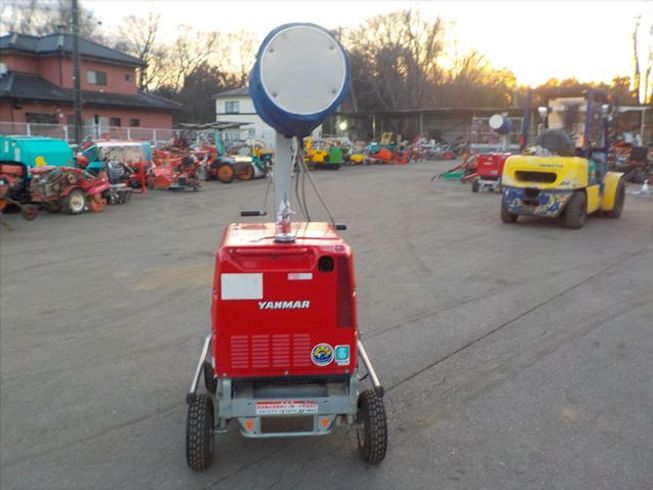 投光機 YDG250VS ③ 写真３