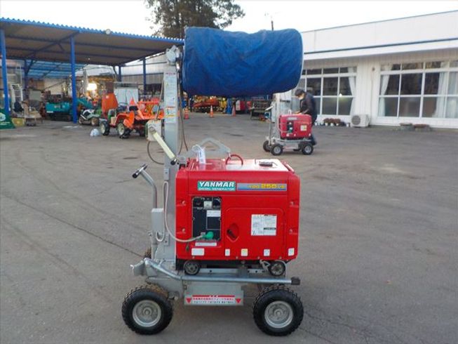 投光機 YDG250VS ③ 写真２