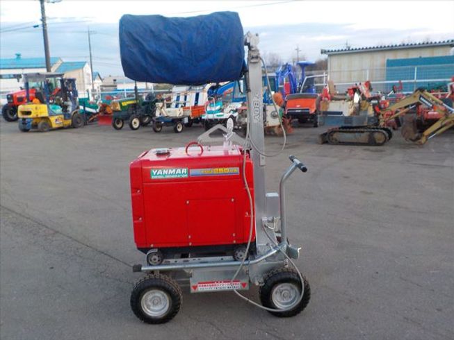 投光機 YDG250VS ③ 写真４