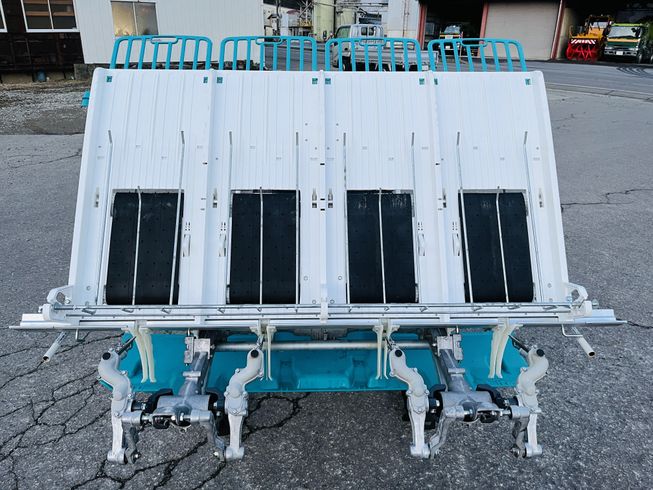 田植機 EP4-S 写真６