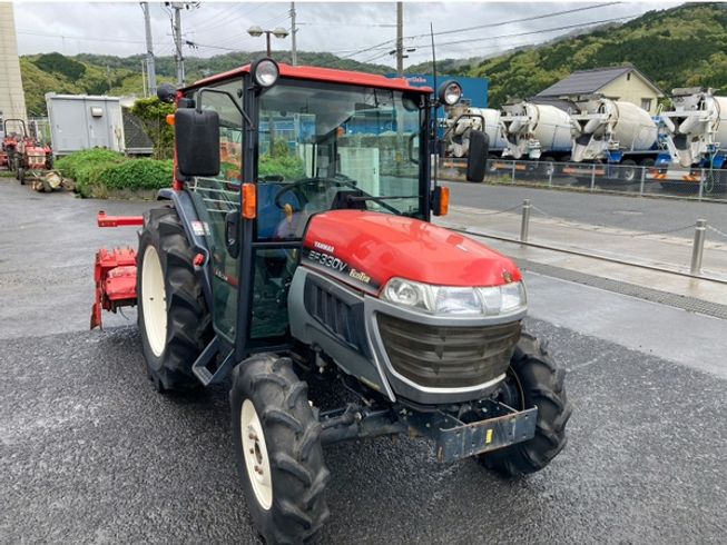 トラクター EF330V 写真２