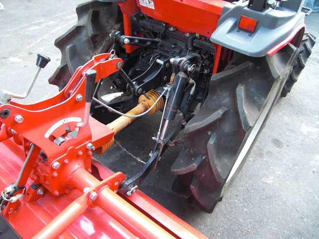 トラクター GS231M4 写真６