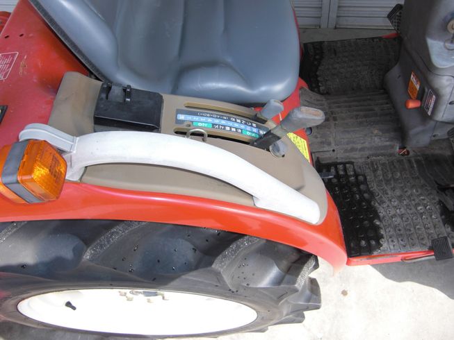 トラクター AF120VPUKS5 写真５