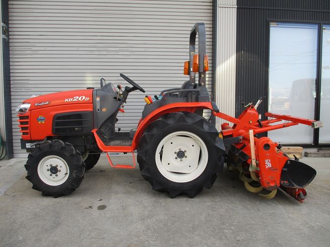 トラクター KB20D 写真３