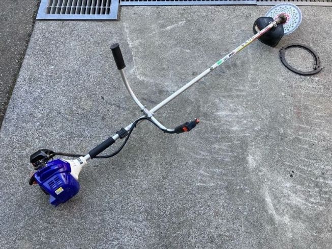 草刈機 EGT220 写真４