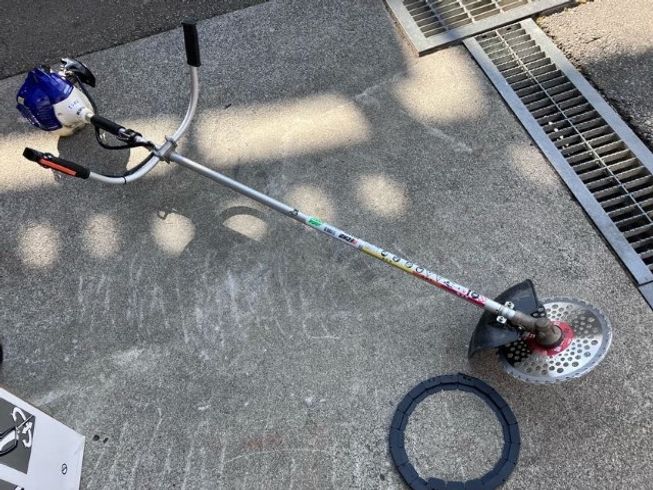 草刈機 EGT220 写真３