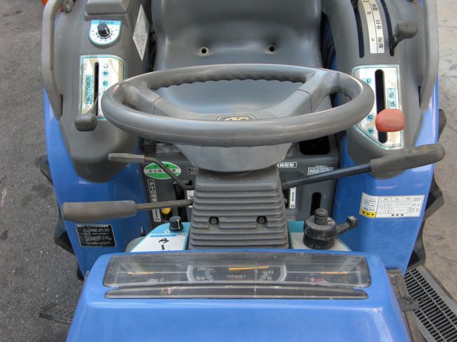 トラクター TH22-KWX07A15VD 写真３