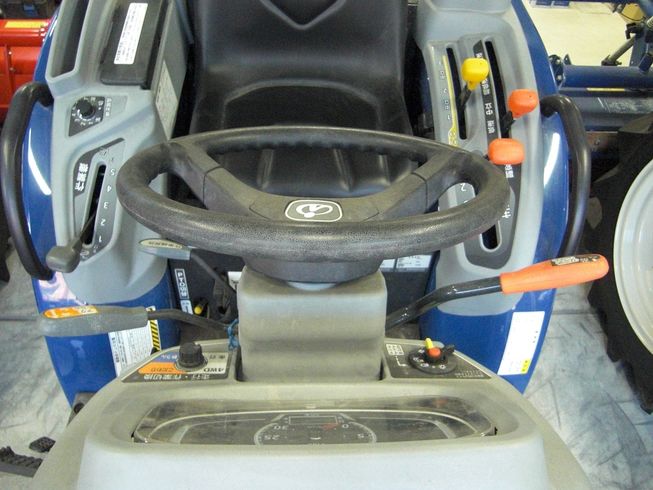 トラクター RTS22-QA4VD　現行機 写真３