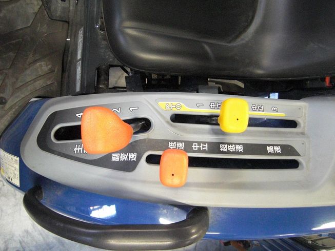 トラクター RTS22-QA4VD　現行機 写真６