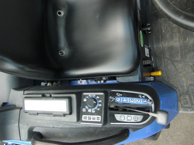 トラクター TH255-B A15VB 写真５