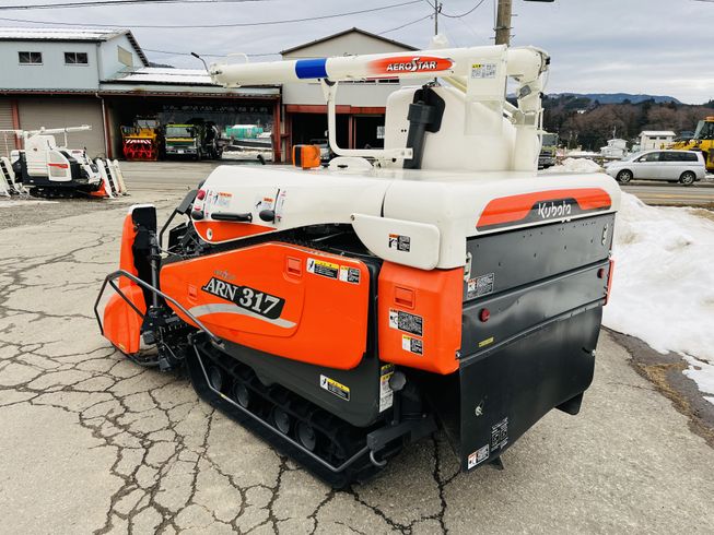 コンバイン ARN317-GLW 写真４