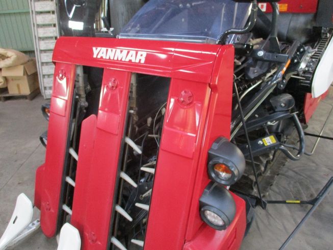 コンバイン YH333 写真２