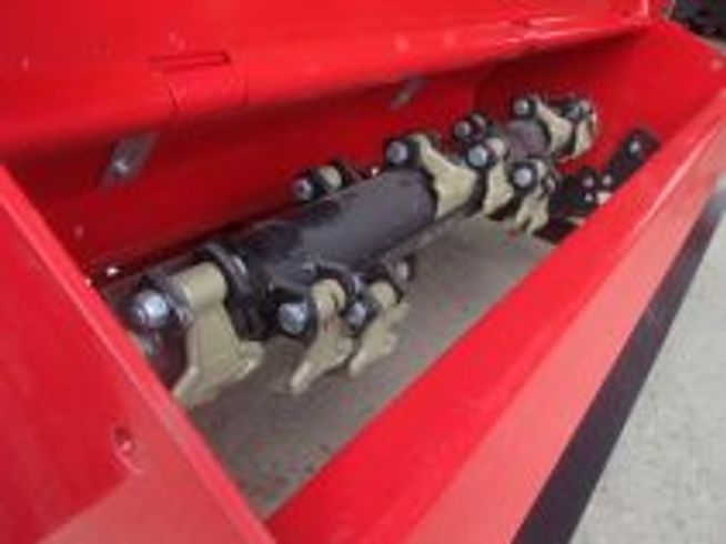 草刈機 MB145(Y)(刈取り幅　1,429mm) 写真４