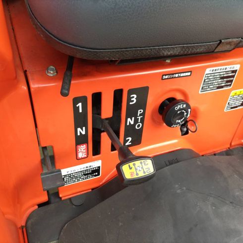 トラクター KT215BMARF5 写真５