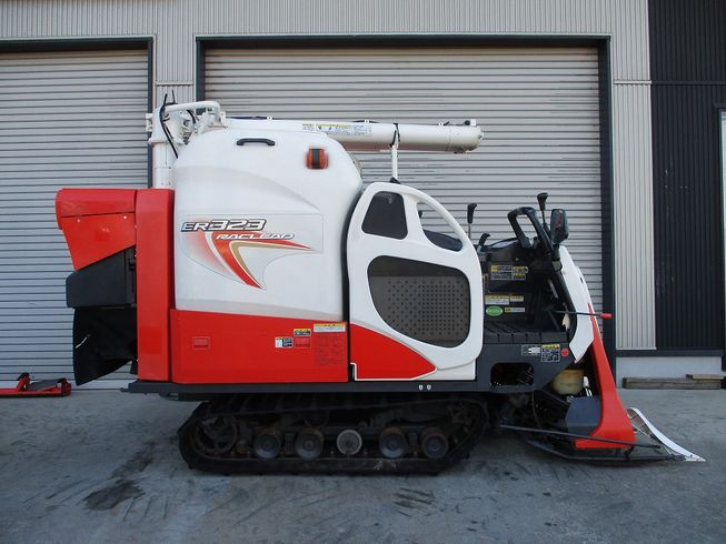 コンバイン ER323GMW2 写真２