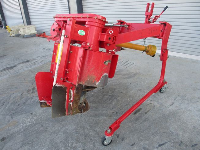 溝堀機 OM311 写真３