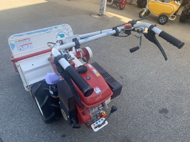 草刈機 HR662 写真２