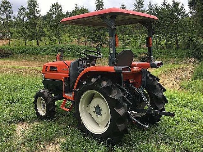 トラクター KL250 新品ハンマーナイフモアMK165付 写真２