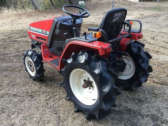 トラクター Ke-3　新品ハンマーナイフモアMK125付 写真２