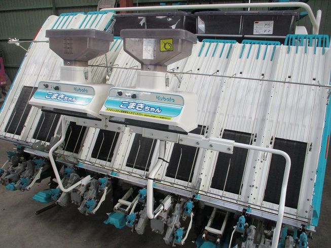 田植機 EP8D-FGS 写真４