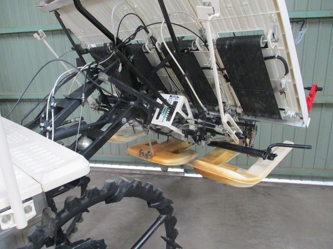 田植機 RJ4 写真６