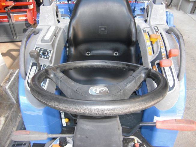 トラクター TH185-BA13V 写真２