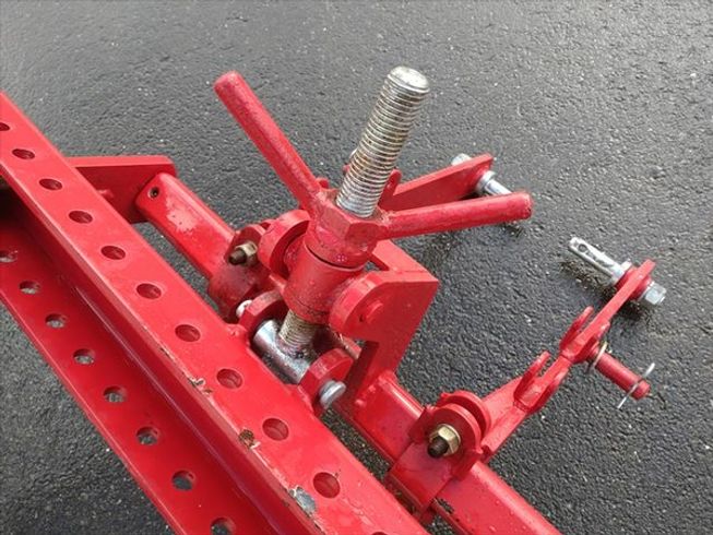 掘取機 UPN-2400 写真５