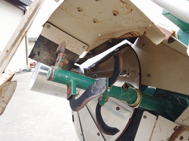 畦塗機 【手動リバース】KN207Eカドヌール　クボタヒッチ 写真３