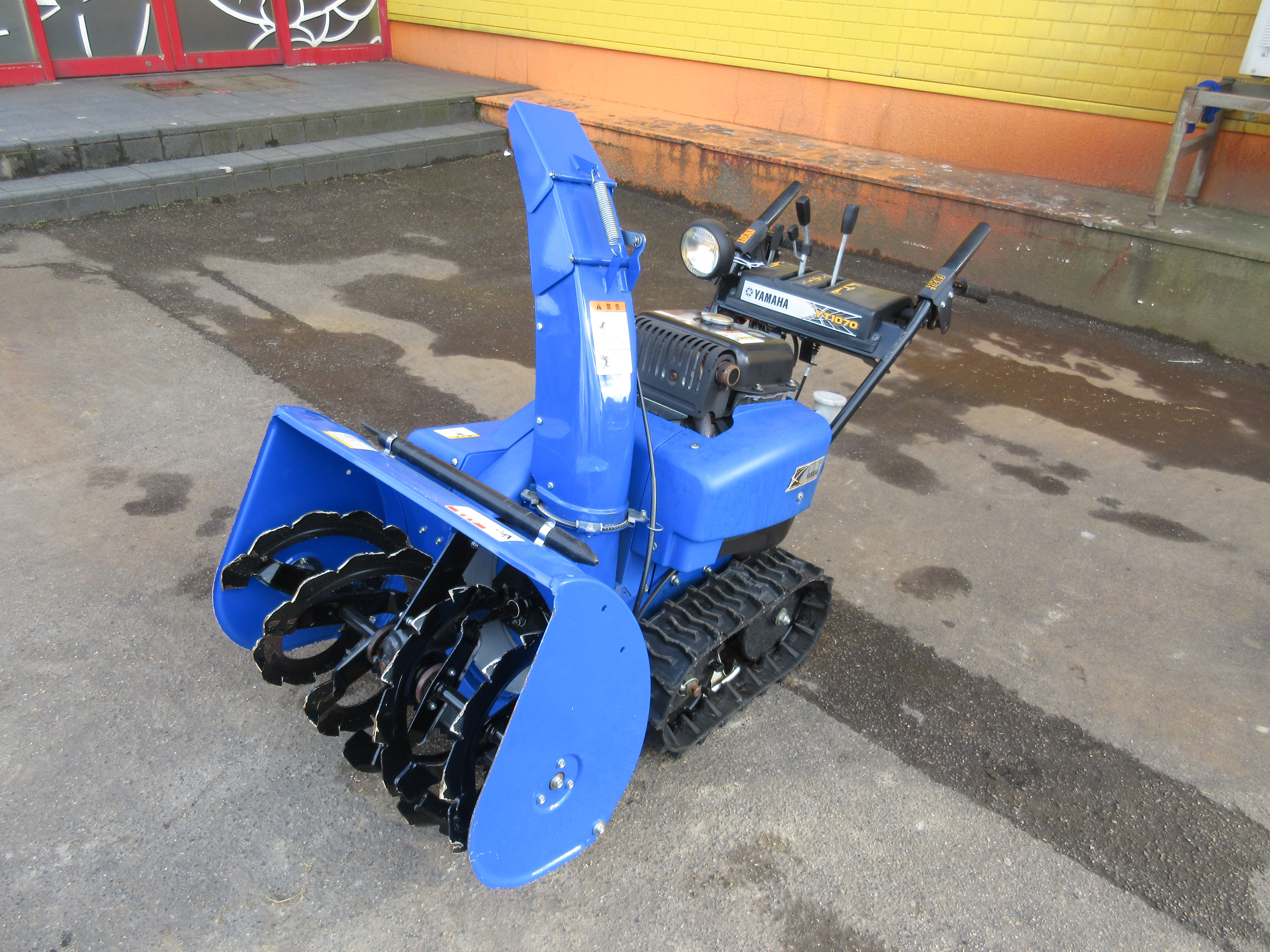 ヤマハ 除雪機 写真