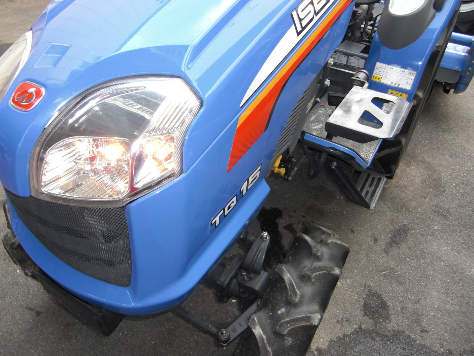 トラクター TQ15-LKXA2V 写真２