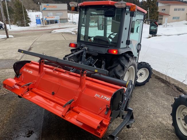 トラクター FT30FQBMAPP 写真３