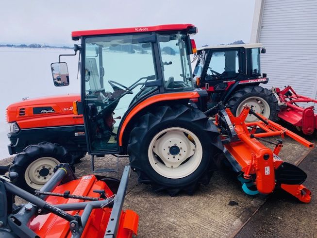 トラクター KL340HFQBMAP 写真２