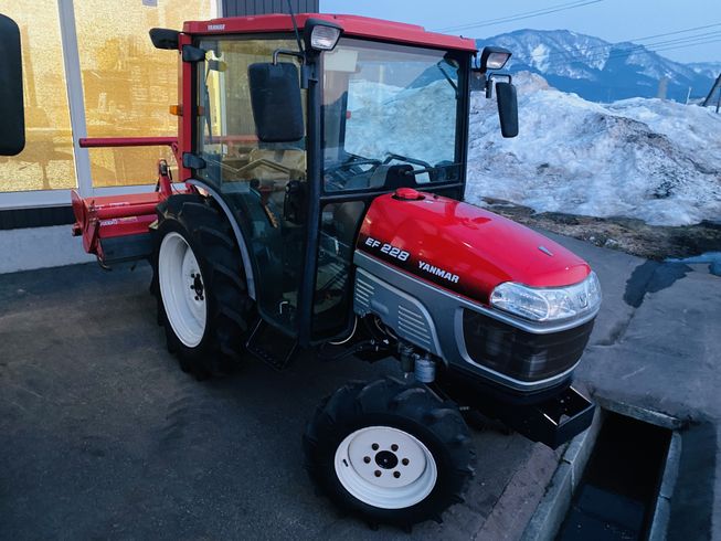 トラクター EF228 写真３