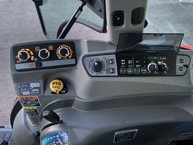 トラクター L31RFQMANPP 写真８