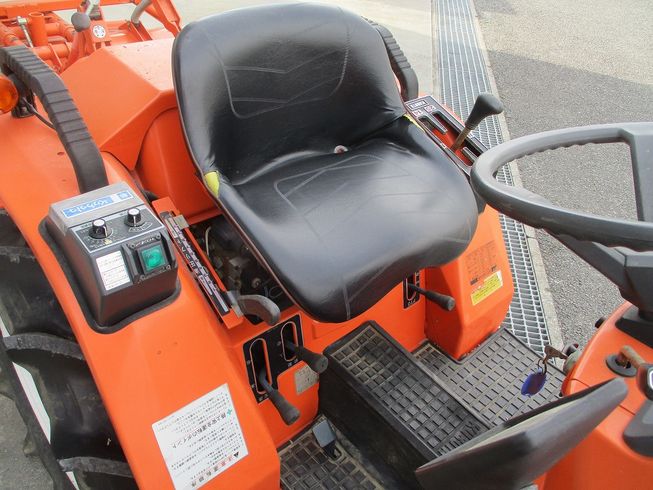 トラクター B1402DT 写真９