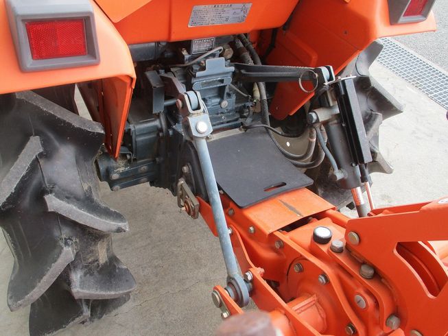 トラクター B1402DT 写真４