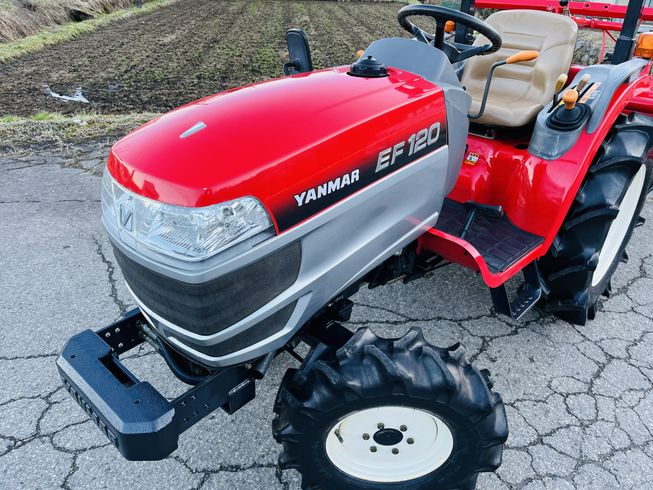 トラクター EF120 写真３
