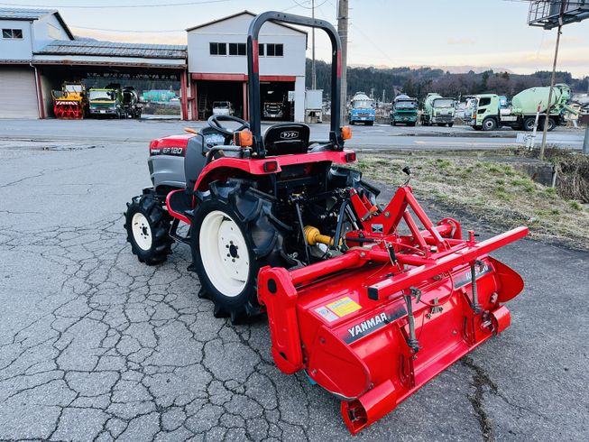 トラクター EF120 写真４