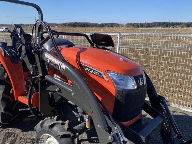 トラクター FT240SP 写真４