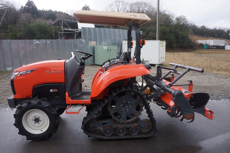 トラクター FT240 写真３