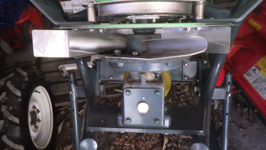 ブロードキャスター MB405ーB 写真４