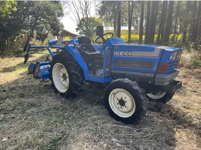 トラクター TA230F 写真２