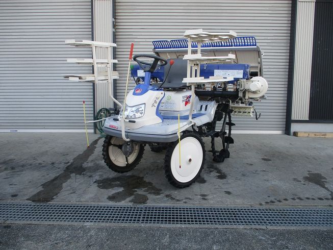 田植機 PQZ5-DULF 写真４