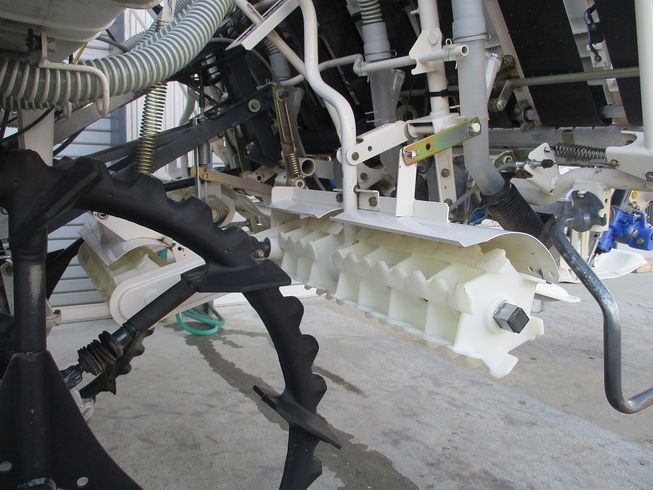 田植機 PQZ5-DULF 写真９