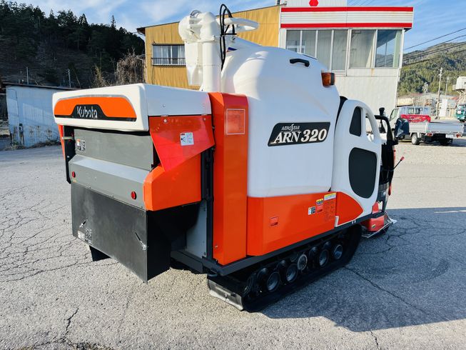 コンバイン ARN320-GDXMW 写真５