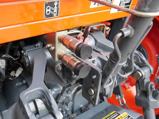 トラクター M6830 写真11