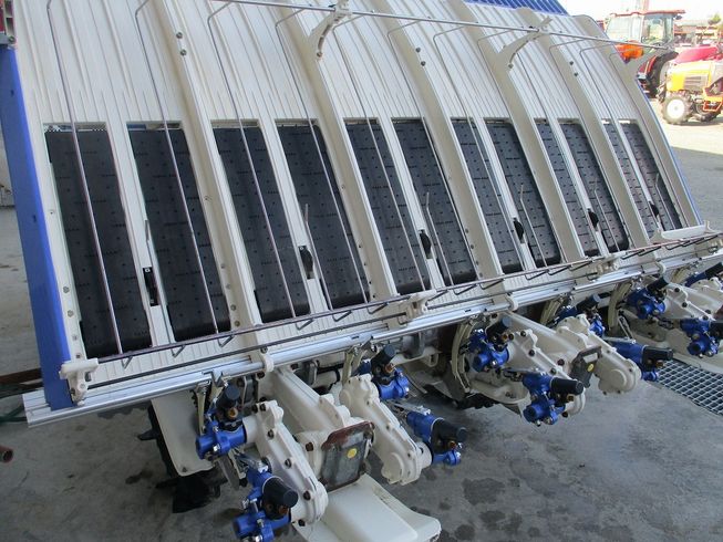 田植機 PZ63ｰHGRLF 写真３