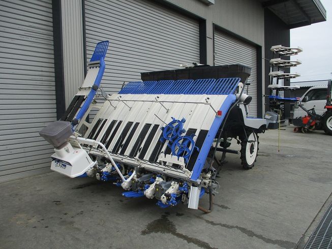 田植機 NP70GｰLF 写真７